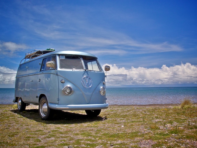 PE Lake Titicaca Bus